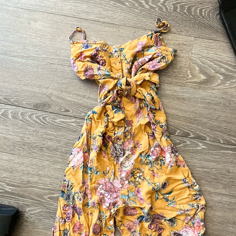 Wide leg romper !
